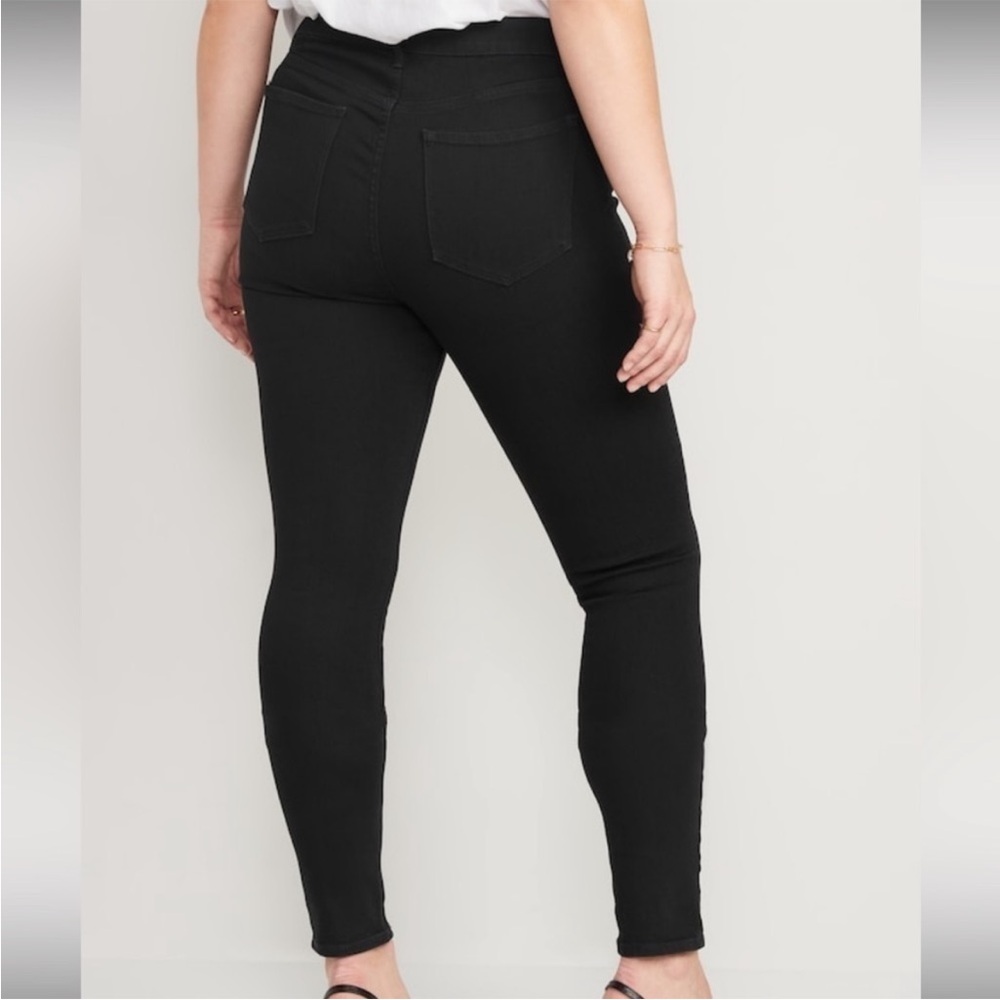 Old Navy High-Rise Super Skinny jeans in black, sized at 16 EUC - Picture 2 of 7